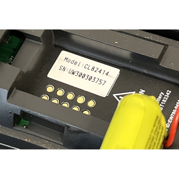 AT&T CL82414 Cordless Home Phones and Adaptor LOT - Picture 5 of 5